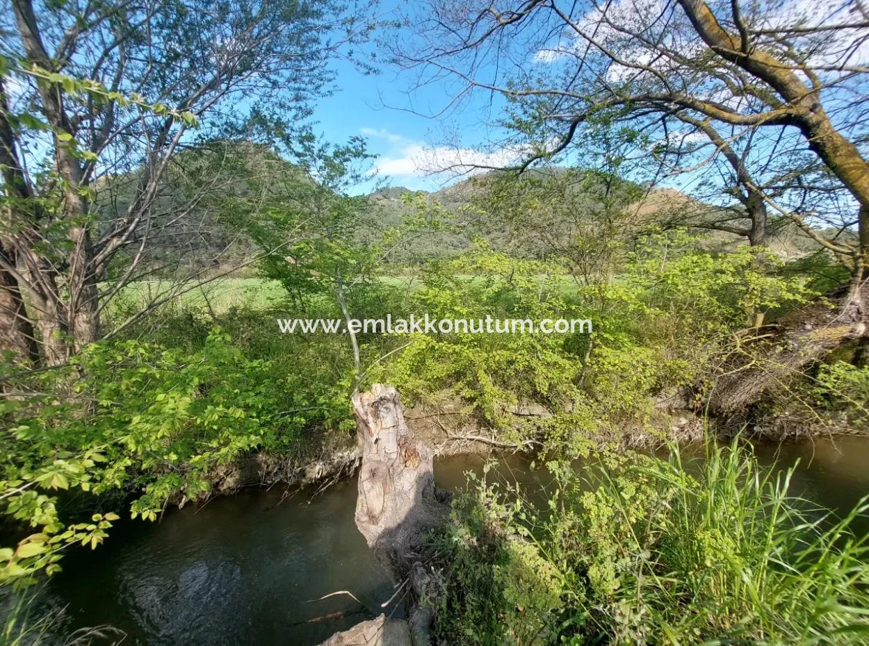 In Muğla Ortaca Eskiköy Stehen 12.805 M2 Land Mit Einem Anteil Zum Verkauf.