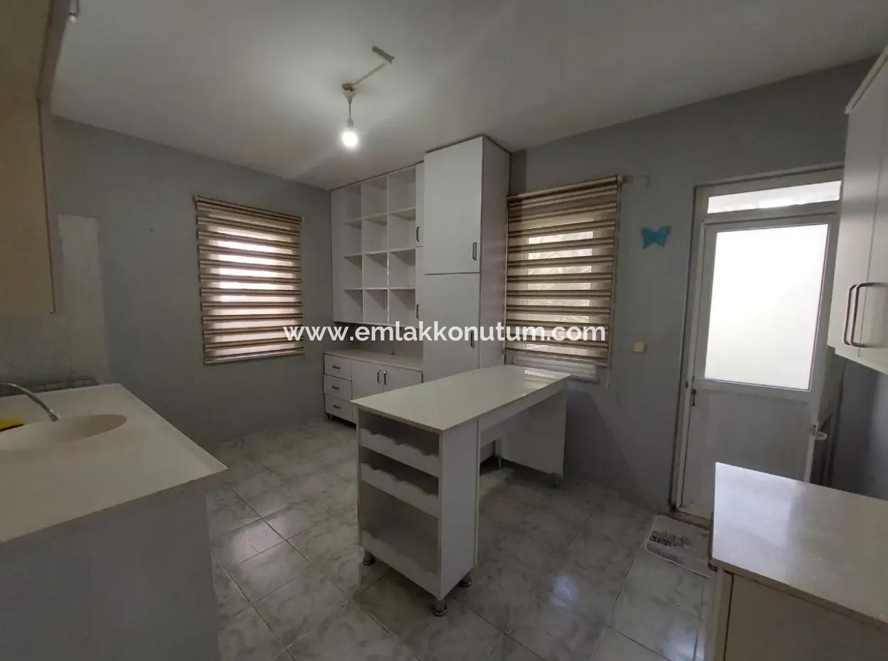 2 1 Unmöblierte Erdgeschosswohnung Zu Vermieten Im Zentrum Von Dalyan, Muğla