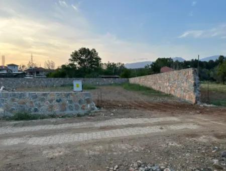 Freistehendes 1000 M2 Baulizenz Fertiges Grundstück Zum Verkauf In Köyceğiz Beyobası