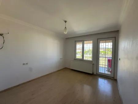 Geräumige Wohnung Mit Wärmepumpe In Cumhuriyet 3 In 1 Zu Vermieten