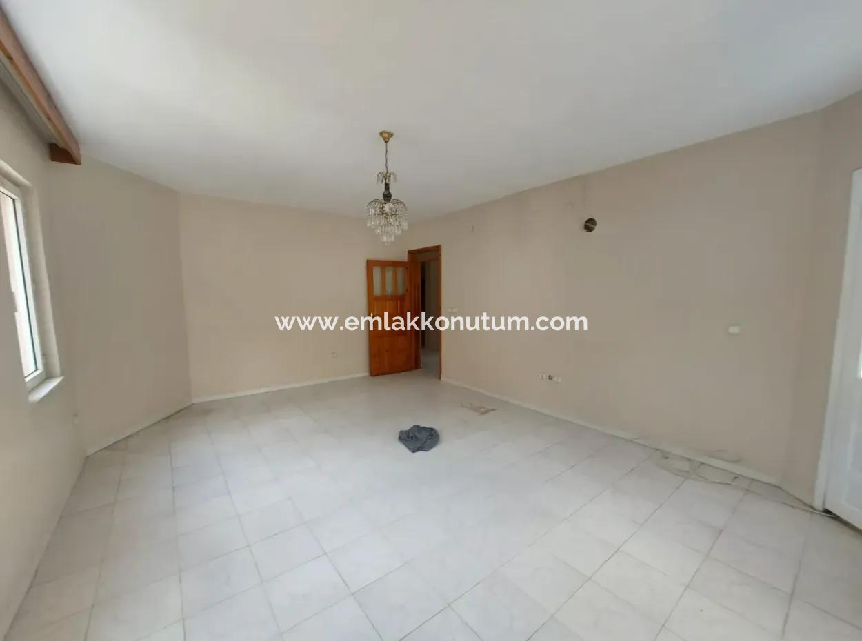 120 M2, 3 1 Apartment For Rent In The Center Of Dalyan In Muğla Ortaca.
