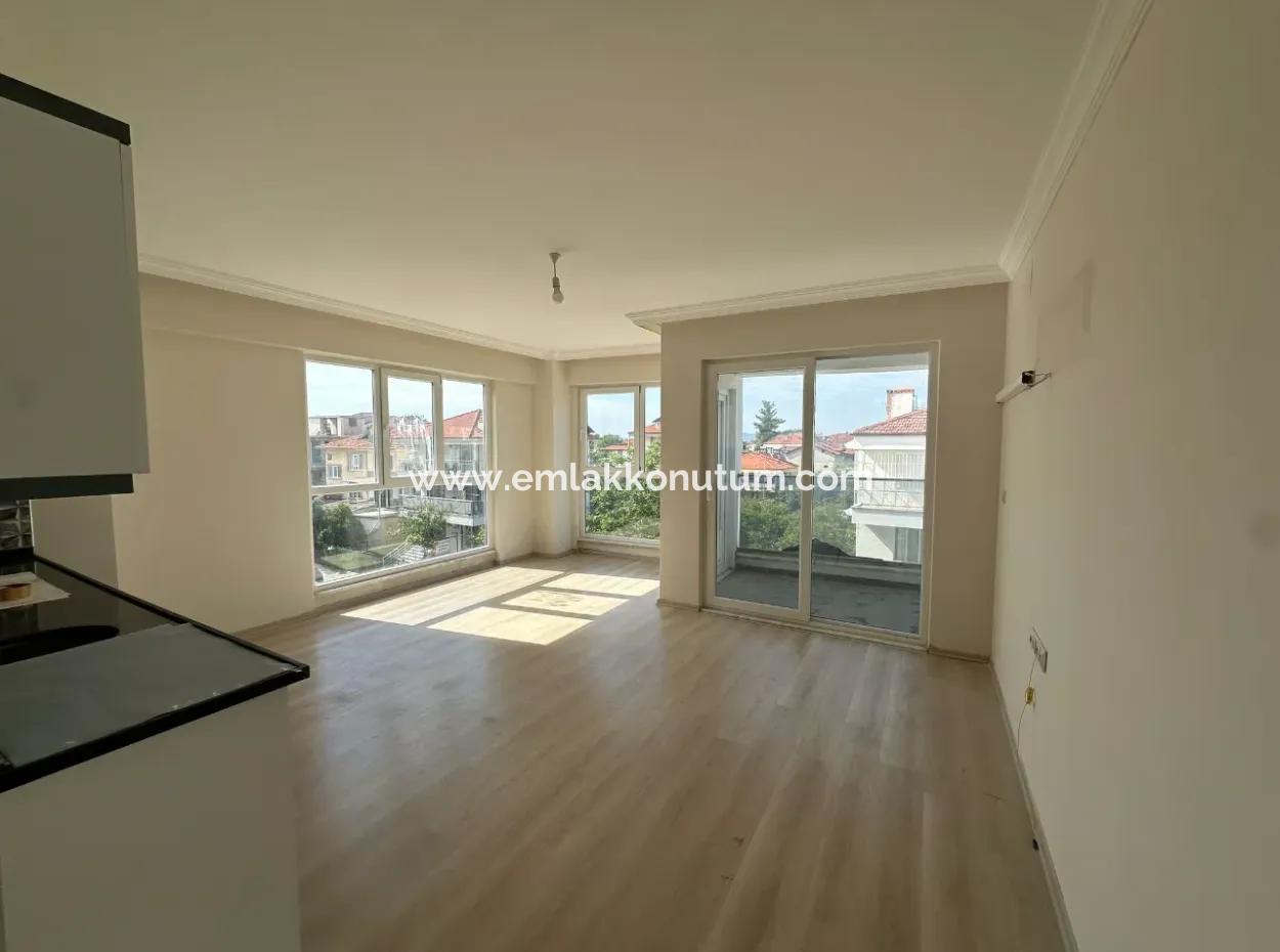 Office 360 For Sale In 1 1 Corner Office Apartment
