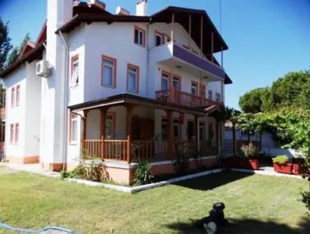 6 Apartment Buildings On 717 M2 Plot In The Center Of Köyceğiz Are Completely For Sale