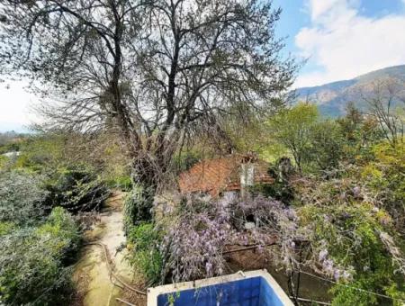 2-Storey House And Old Village House For Sale On 1532 M2 Plot In Köyceğiz Topar