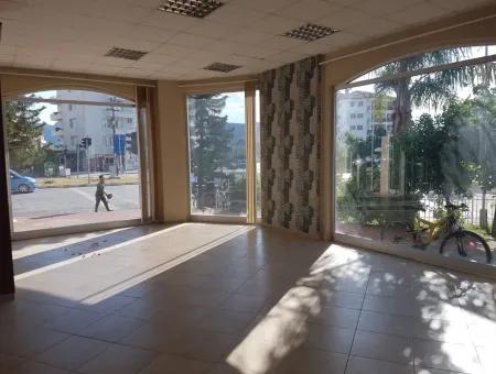 The Head Of The Corner, At The Edge Of The Carriageway Oriya Dalyan Rental Shop 120 M2