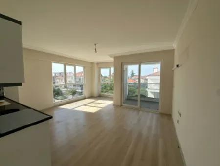 Office 360 For Sale In 1 1 Corner Office Apartment