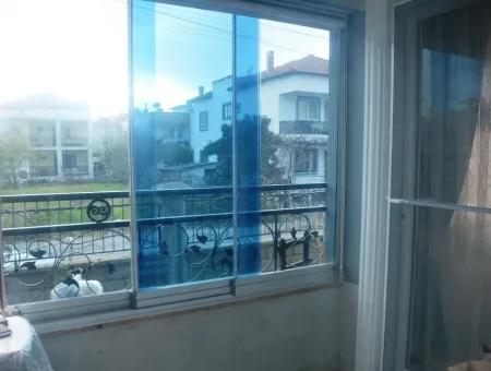 Well Maintained Bargain Apartment For Sale In Oriya Also