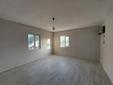 Ground Floor 2 1 Unfurnished Apartment For Rent On A 500 M2 Plot In Ortaca Okçular
