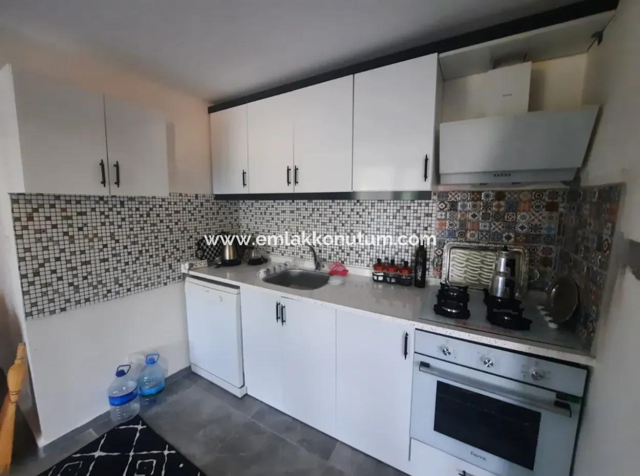 Mugla Okçularda 1+1 Eşyalı Bahçeli Daire Kiralık