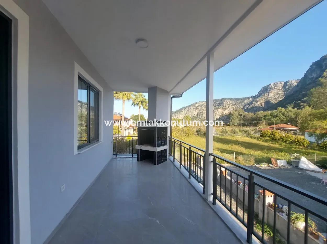Dalyanda 140 M2 3+1, Yerden Isıtmalı Yeni Daire Eşyasız Kiralık