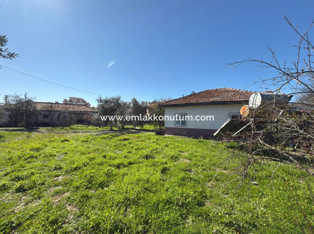 Ortaca Merkezde 862 M2 Net % 40/80  2 Kat  Konut İmarlı Arsa Satılık.