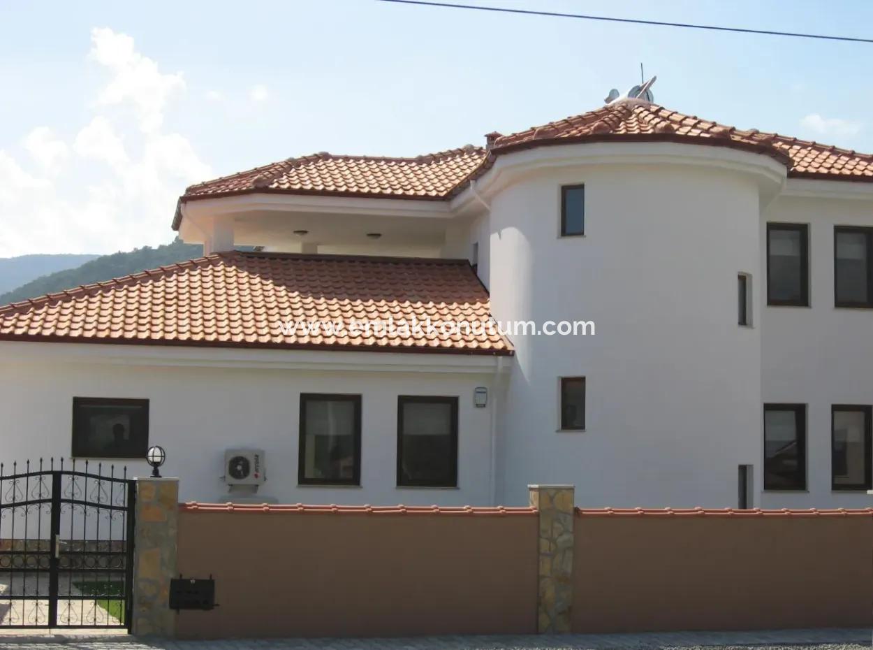 Dalyanda Toplu Konut Ve Otel Yapmaya Uygun 2836 M2, 15/30 İmarlı Arsa Satılık