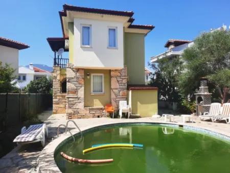 Muğla Dalyanda Satılık Kelepir 2+1 Yüzme Havuzlu Villa