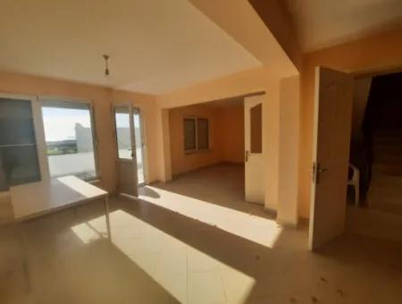 Dalamanda Deniz Manzaralı Eşyasız 140 M2 Dubleks Kiralık