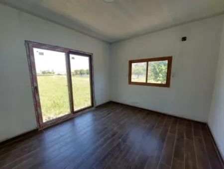 Muğla Dalyan Arıkbaşında 2+1 Eşyasız Kiralık Tek Katlı Müstakil Ev