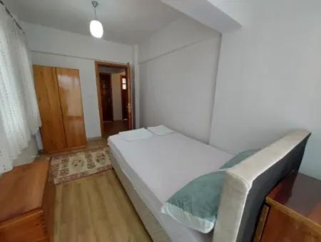 Mugla Okçularda 1.000 M2 Arsada, 200 M2, 4+1 Eşyalı Dubleks Kiralık