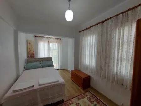 Mugla Okçularda 1.000 M2 Arsada, 200 M2, 4+1 Eşyalı Dubleks Kiralık