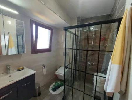 Mugla Okçularda 1.000 M2 Arsada, 200 M2, 4+1 Eşyalı Dubleks Kiralık