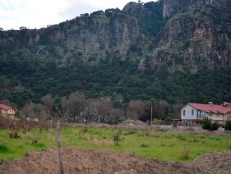 Dalyan Da Satılık Kanala Yakın Turizm İmarlı Arsa