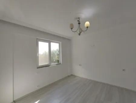 Dalyanda 1000 M2 Arazide 4+1 210 M2 Kullanım Alanı Olan Kelepir Ev Satılık