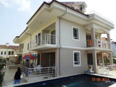 Muğla Fethiye Çalışta Yüzme Havuzlu, Eşyasız  130 M2 3+1 Çatı Dubleks Kiralık