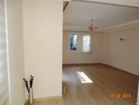 Muğla Fethiye Çalışta Yüzme Havuzlu, Eşyasız  130 M2 3+1 Çatı Dubleks Kiralık