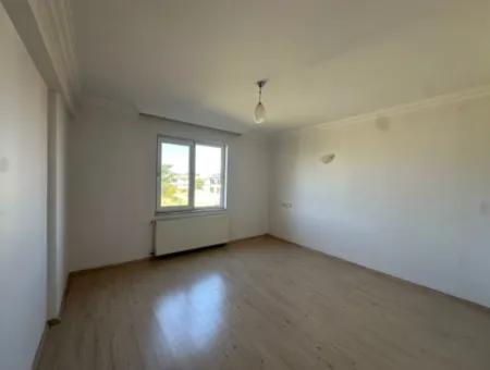 Cumhuriyet De 3+1 Isı Pompalı Geniş Daire Kiralık