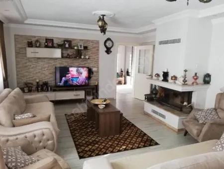 Muğla Ortacada Satılık 4+1 Müstakil Villa